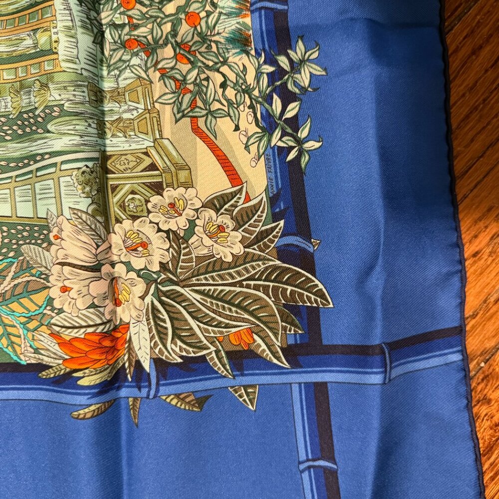 hermes annie faivre jardin l'hiver 90 silk scarf blue - Picture 4 of 6